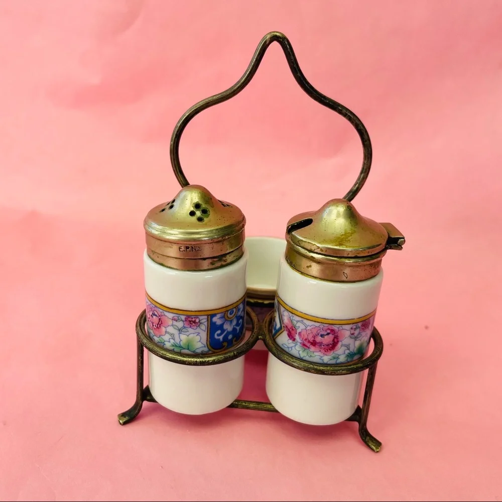 Vintage 70’ Victoria China mini table set